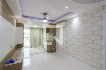 Sala de apartamento para alugar com 2 quartos, 70m² em Barra da Tijuca, Rio de Janeiro