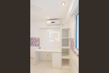 Quarto 1 de apartamento para alugar com 2 quartos, 70m² em Barra da Tijuca, Rio de Janeiro