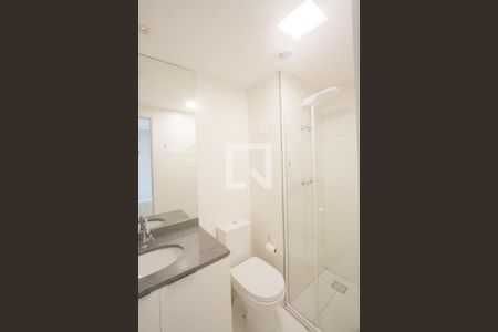 Banheiro de apartamento à venda com 1 quarto, 45m² em Santo Amaro, São Paulo