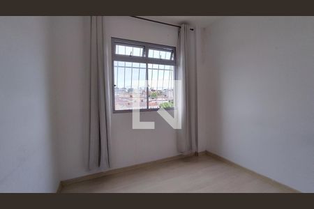 Quarto 1  de apartamento à venda com 2 quartos, 47m² em Parque Maracanã, Contagem