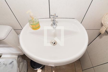 Casa à venda com 150m², 5 quartos e sem vagaBanheiro