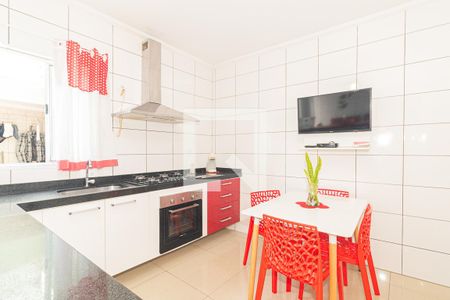 Casa à venda com 150m², 5 quartos e sem vagaCozinha 