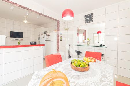 Casa à venda com 150m², 5 quartos e sem vagaCozinha 