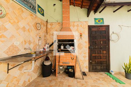 Casa à venda com 150m², 5 quartos e sem vagaÁrea externa 