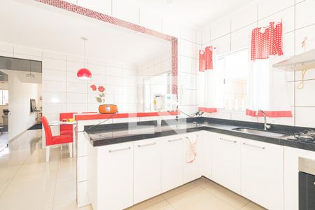 Casa à venda com 150m², 5 quartos e sem vagaCozinha 