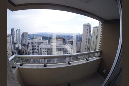 Sacada de apartamento para alugar com 2 quartos, 68m² em Vila da Serra, Nova Lima