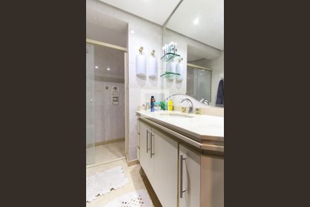 Apartamento à venda com 190m², 3 quartos e 4 vagasBanheiro da Suíte 3