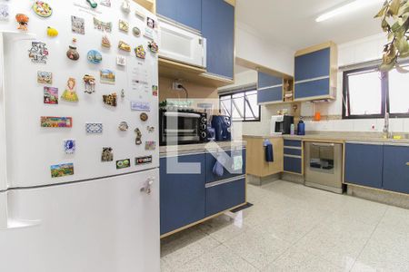 Apartamento à venda com 190m², 3 quartos e 4 vagasCozinha