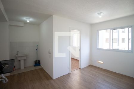 Sala de apartamento à venda com 2 quartos, 38m² em Guaianazes, São Paulo