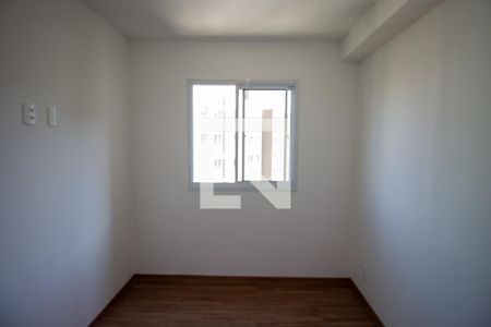 Quarto 2 de apartamento à venda com 2 quartos, 38m² em Guaianazes, São Paulo