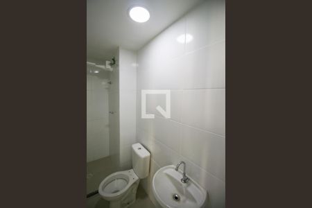 Apartamento à venda com 38m², 2 quartos e sem vaga Apartamento à venda com 38m², 2 quartos e sem vagaBanheiro