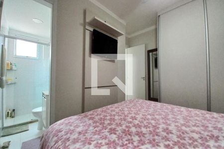 Apartamento à venda com 67m², 3 quartos e 2 vagasQuarto 2 - Suíte