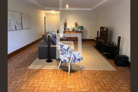 Casa à venda com 460m², 4 quartos e 4 vagasSala 02
