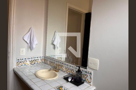 Casa à venda com 460m², 4 quartos e 4 vagasLavabo 01