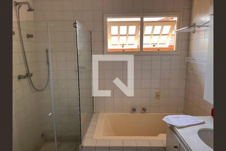 Casa à venda com 460m², 4 quartos e 4 vagasBanheiro 03