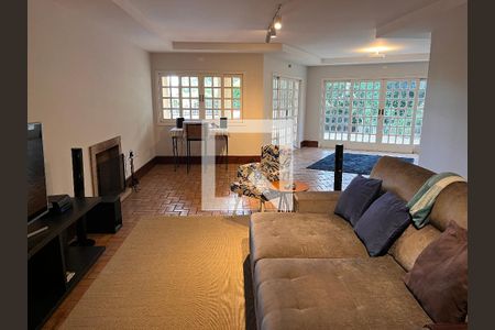 Casa à venda com 460m², 4 quartos e 4 vagasSala 02