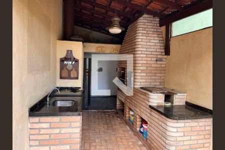Casa à venda com 460m², 4 quartos e 4 vagasChurrasqueira