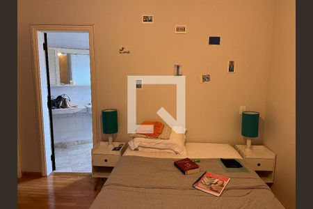 Casa à venda com 460m², 4 quartos e 4 vagasQuarto 02