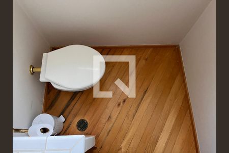 Casa à venda com 460m², 4 quartos e 4 vagasLavabo 01