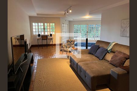 Casa à venda com 460m², 4 quartos e 4 vagasSala 02