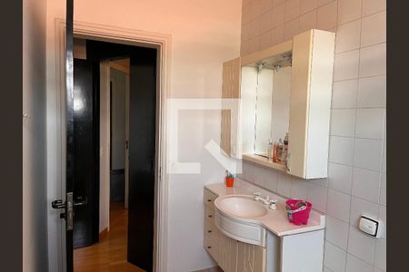 Casa à venda com 460m², 4 quartos e 4 vagasBanheiro 04