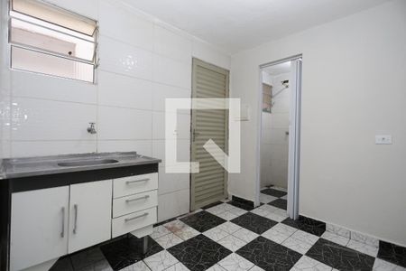 Cozinha de casa para alugar com 1 quarto, 40m² em Vila Santista, São Paulo