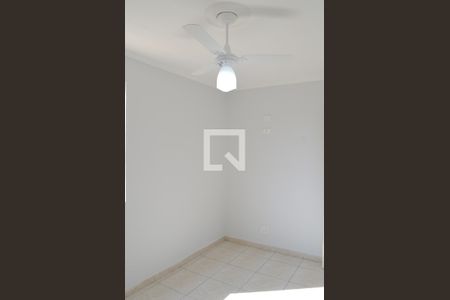 Quarto de apartamento à venda com 2 quartos, 50m² em Jardim do Lago, Campinas