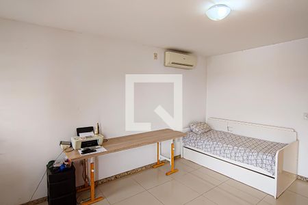 Casa à venda com 190m², 4 quartos e 3 vagas Casa à venda com 190m², 4 quartos e 3 vagasQuarto 3