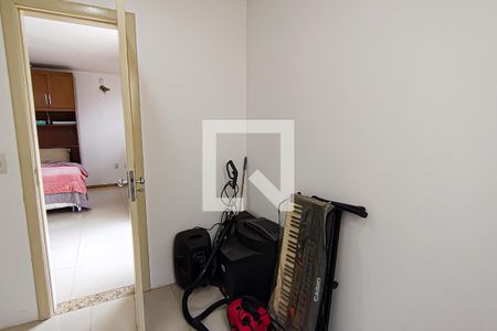 Casa à venda com 190m², 4 quartos e 3 vagas Casa à venda com 190m², 4 quartos e 3 vagasSuíte