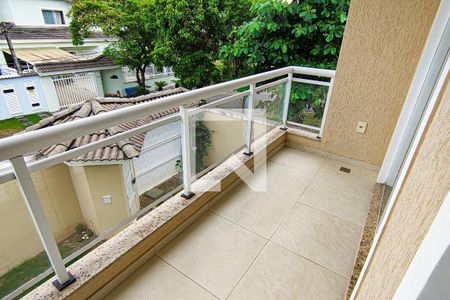 Casa à venda com 190m², 4 quartos e 3 vagas Casa à venda com 190m², 4 quartos e 3 vagasVaranda do Quarto 2