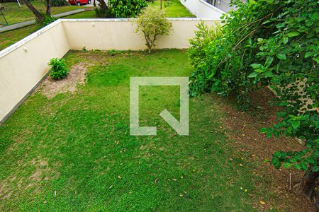 Casa à venda com 190m², 4 quartos e 3 vagas Casa à venda com 190m², 4 quartos e 3 vagasVista da Varanda da Suíte