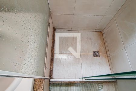 Casa à venda com 190m², 4 quartos e 3 vagas Casa à venda com 190m², 4 quartos e 3 vagasBanheiro da Suíte