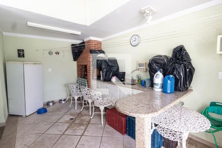 Casa de condomínio à venda com 289m², 3 quartos e 4 vagas Casa de condomínio à venda com 289m², 3 quartos e 4 vagasChurrasqueira