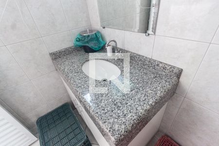 Casa de condomínio à venda com 289m², 3 quartos e 4 vagas Casa de condomínio à venda com 289m², 3 quartos e 4 vagasBanheiro de serviço 2