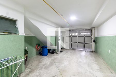 Casa de condomínio à venda com 289m², 3 quartos e 4 vagas Casa de condomínio à venda com 289m², 3 quartos e 4 vagasGaragem 1