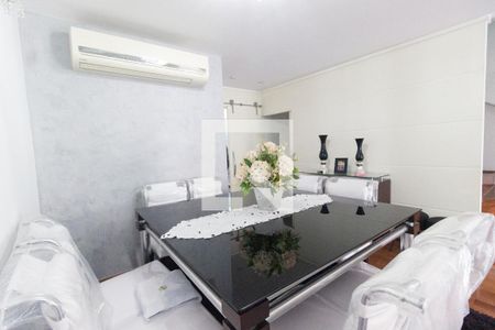 Sala de jantar de casa de condomínio à venda com 3 quartos, 289m² em Jardim São Paulo, São Paulo