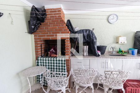 Casa de condomínio à venda com 289m², 3 quartos e 4 vagas Casa de condomínio à venda com 289m², 3 quartos e 4 vagasChurrasqueira