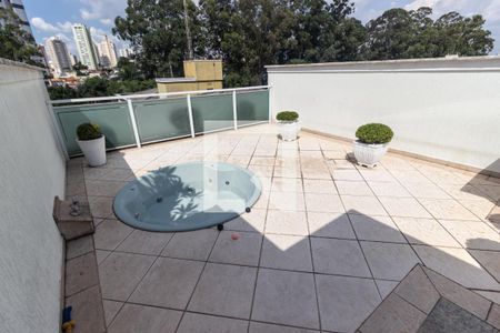 Casa de condomínio à venda com 289m², 3 quartos e 4 vagas Casa de condomínio à venda com 289m², 3 quartos e 4 vagasHidro