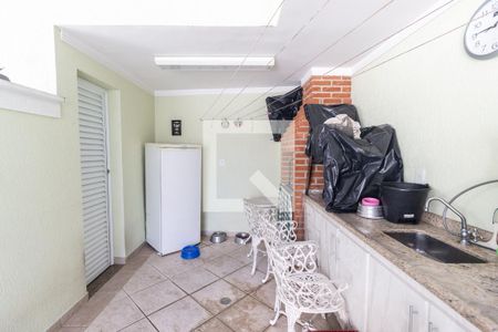 Casa de condomínio à venda com 289m², 3 quartos e 4 vagas Casa de condomínio à venda com 289m², 3 quartos e 4 vagasChurrasqueira