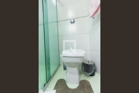 Casa de condomínio à venda com 289m², 3 quartos e 4 vagas Casa de condomínio à venda com 289m², 3 quartos e 4 vagasBanheiro do Quarto 1