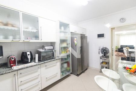 Casa de condomínio à venda com 289m², 3 quartos e 4 vagas Casa de condomínio à venda com 289m², 3 quartos e 4 vagasCozinha