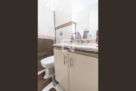 Casa de condomínio à venda com 289m², 3 quartos e 4 vagas Casa de condomínio à venda com 289m², 3 quartos e 4 vagasBanheiro do Quarto 3