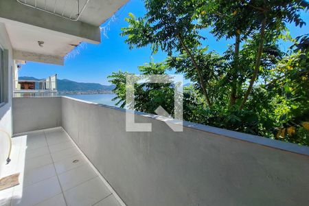 Área de Serviço de casa para alugar com 1 quarto, 70m² em Piratininga, Niterói