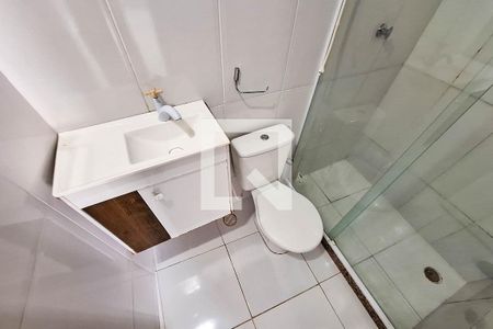 Banheiro de casa para alugar com 1 quarto, 70m² em Piratininga, Niterói