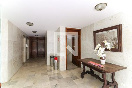 Apartamento à venda com 113m², 3 quartos e 1 vagaHall social