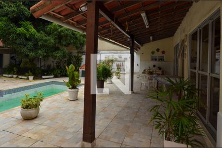 Casa à venda com 500m², 7 quartos e 6 vagasÁrea externa