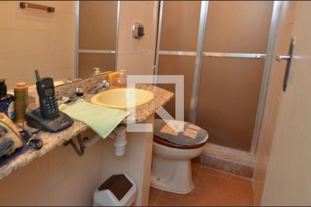 Casa à venda com 500m², 7 quartos e 6 vagasBanheiro da Suite 5 ( Canadense)