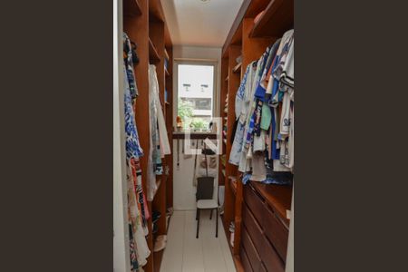 Casa à venda com 500m², 7 quartos e 6 vagasCloset da suíte 1