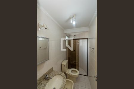Banheiro da Suíte  de apartamento para alugar com 2 quartos, 62m² em Vila Industrial, Campinas