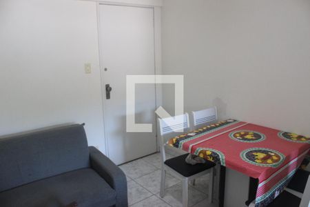 Sala de apartamento para alugar com 1 quarto, 45m² em Centro, São Vicente